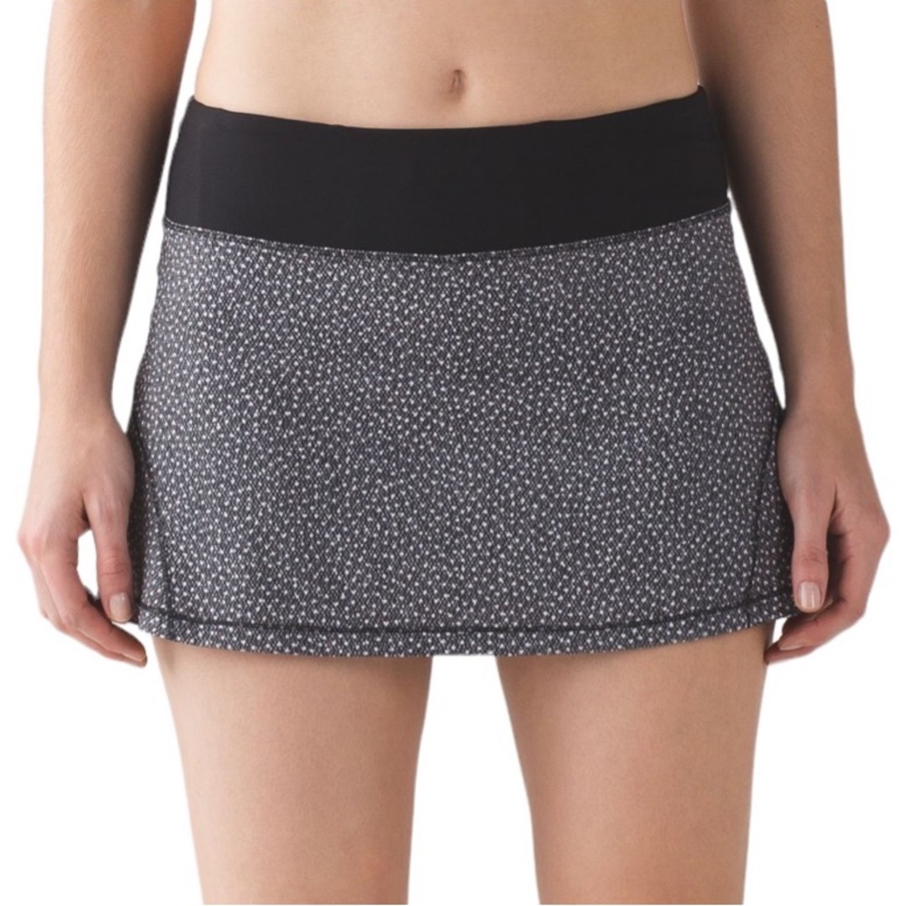 Lululemon Circuit Breaker Skirt (Regular) (13")